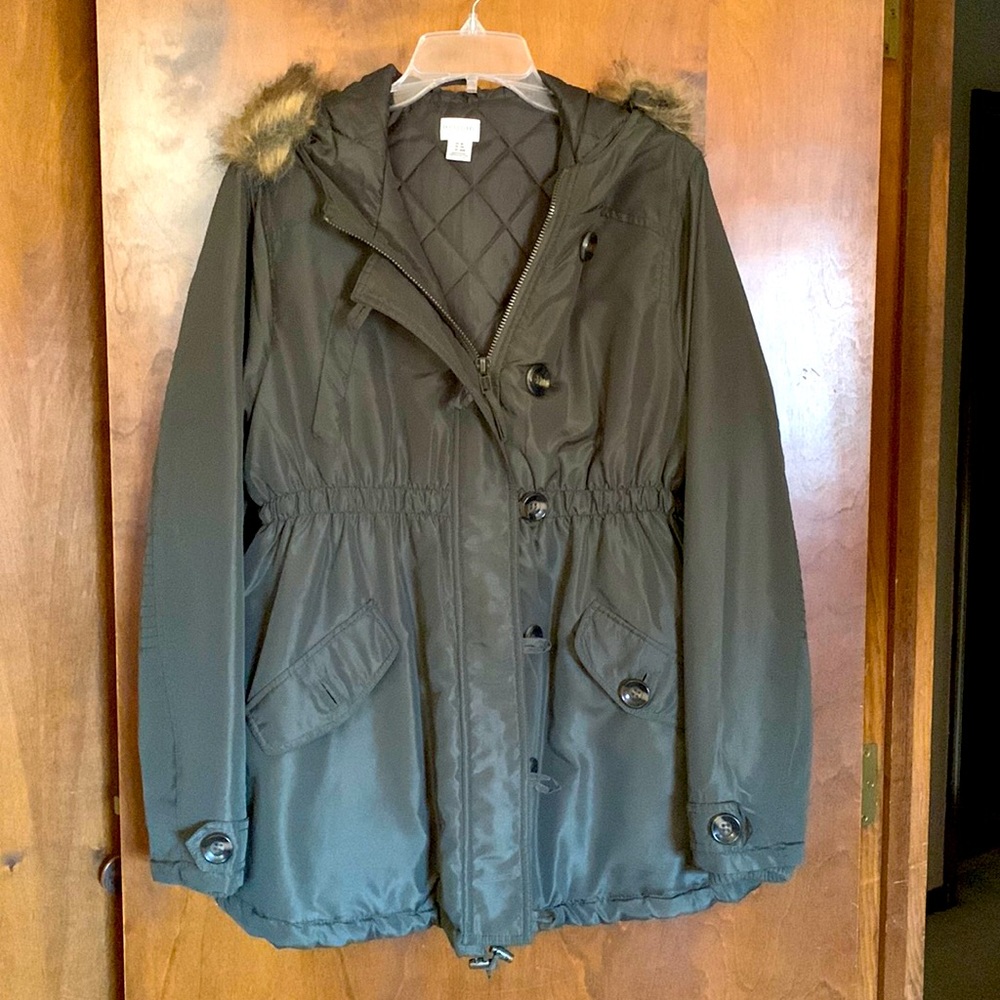Motherhood Maternity Olive Green Coat w/ Hood (Detachable Faux Fur Trim)